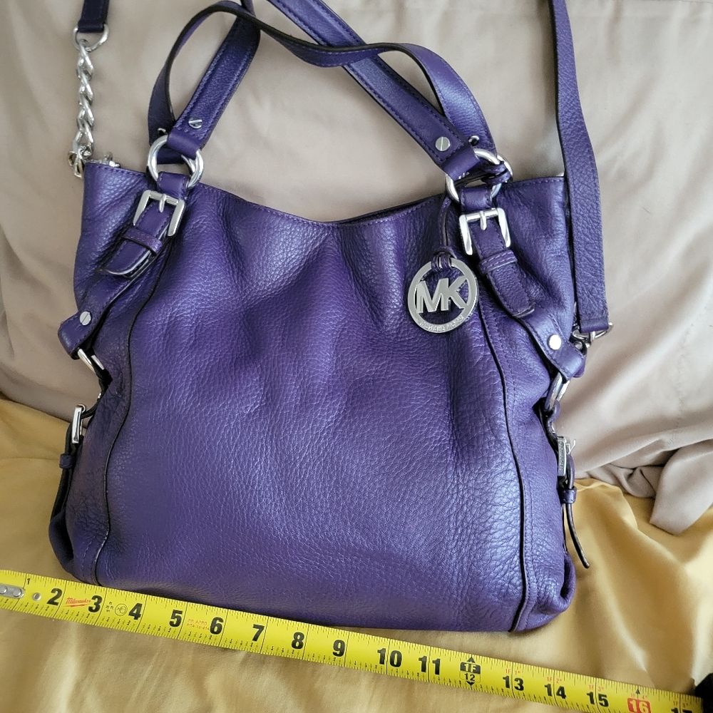 Michael Kors purse